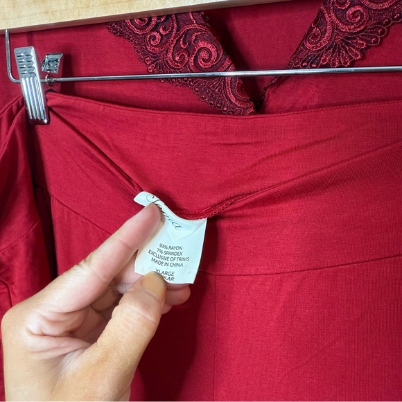 Soma Festive Red Lace Trim Long Sleeve & Pant Pajama Sleep Set size XL - Picture 10 of 12